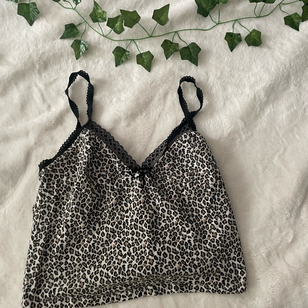 Cheetah print crop top